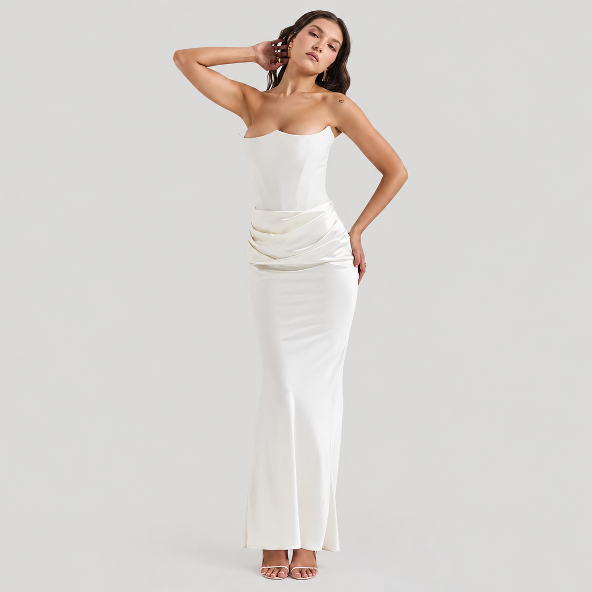 Elisabeth – Elegant maxi dress with bare shoulders for women