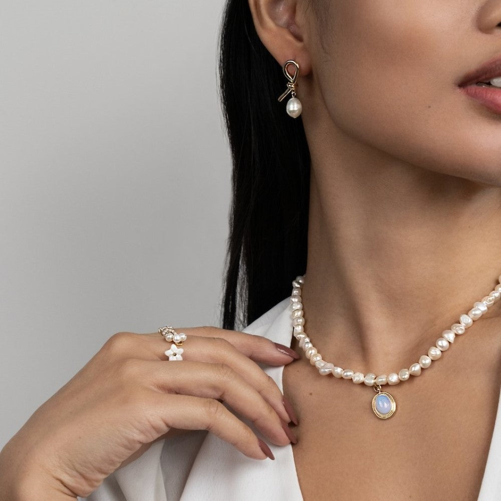 Moon Stone - Pearl Necklace