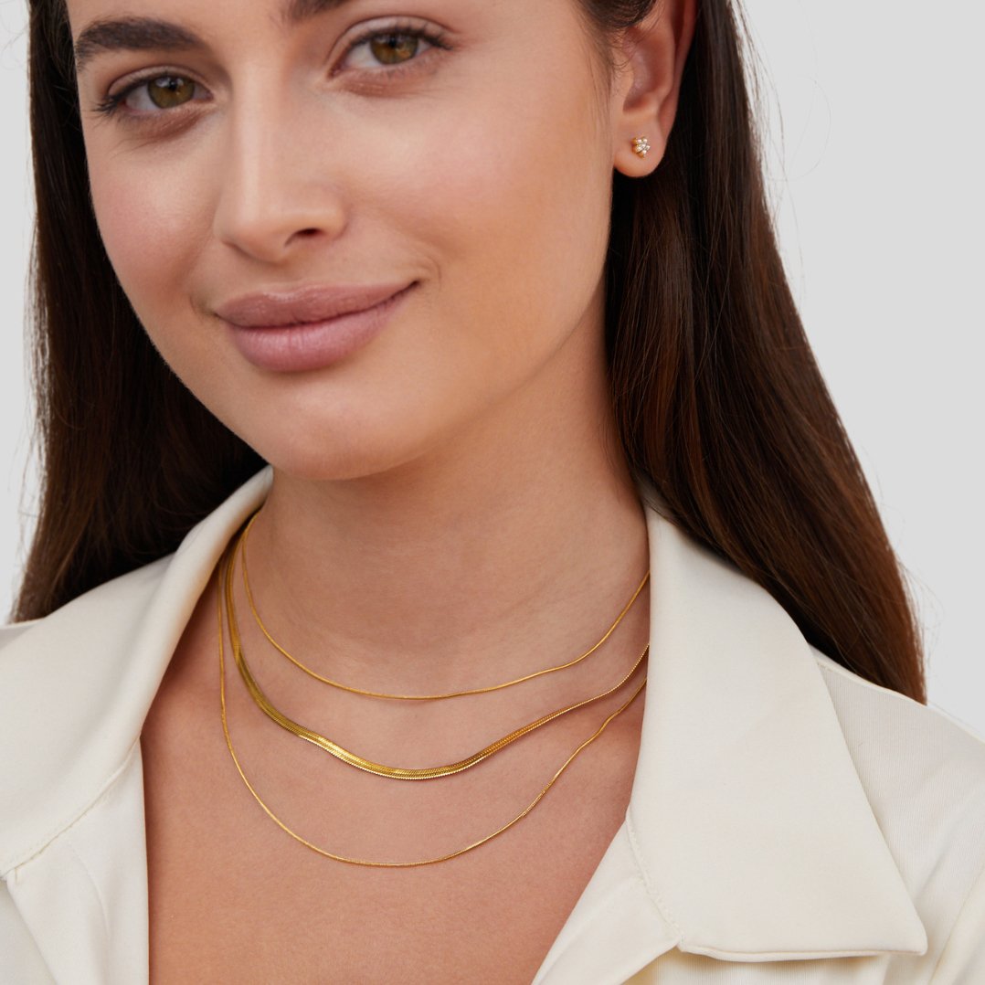 Alix – Gold necklace with multiple rows