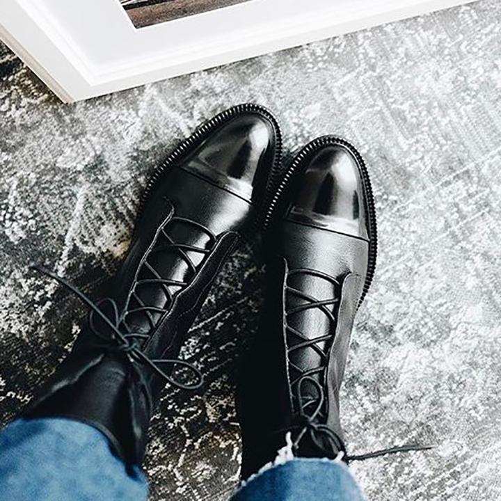 Hailey – Elegant Ankle Boots with Fine Heel