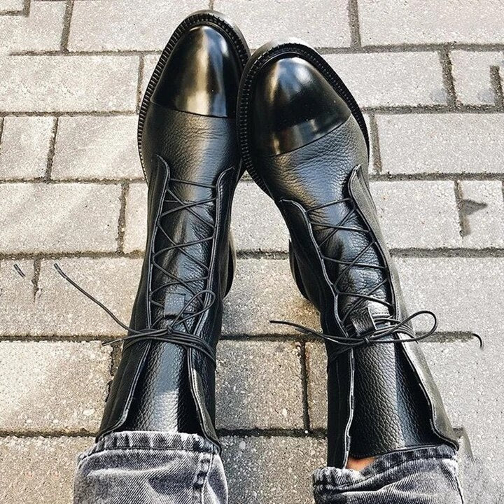 Hailey – Elegant Ankle Boots with Fine Heel