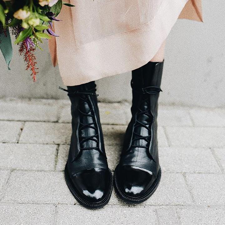Hailey – Elegant Ankle Boots with Fine Heel