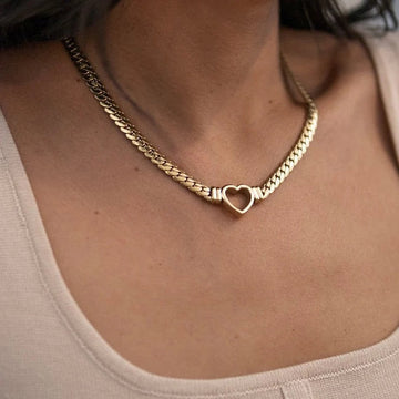Ara – Heart of Gold Necklace