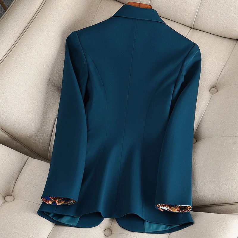 Blazer for Women with Single Button Closure and Lapel Collar - Tailored Fit