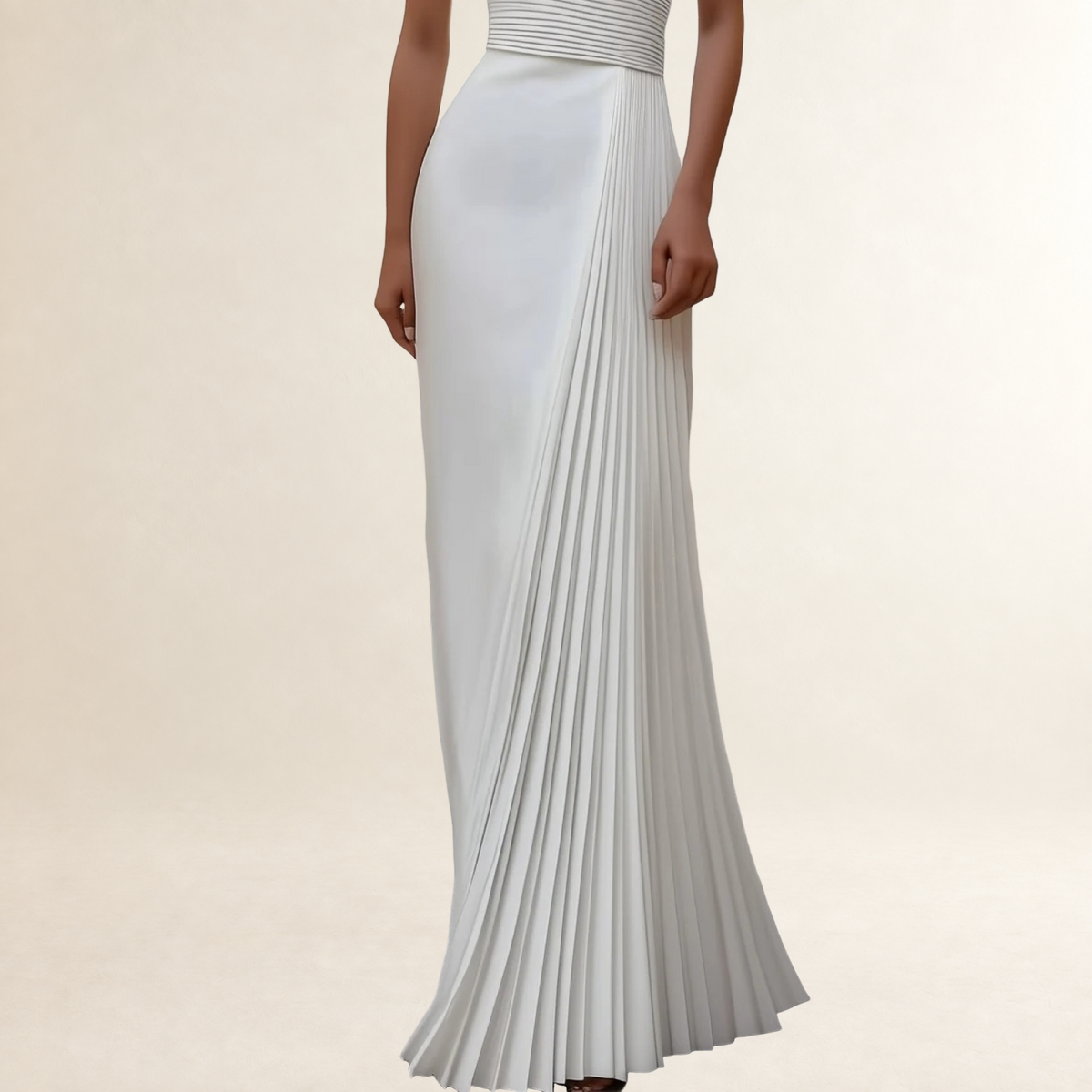 Evening Dress Women Halter-Neck Pleated Gown - Slim Fit