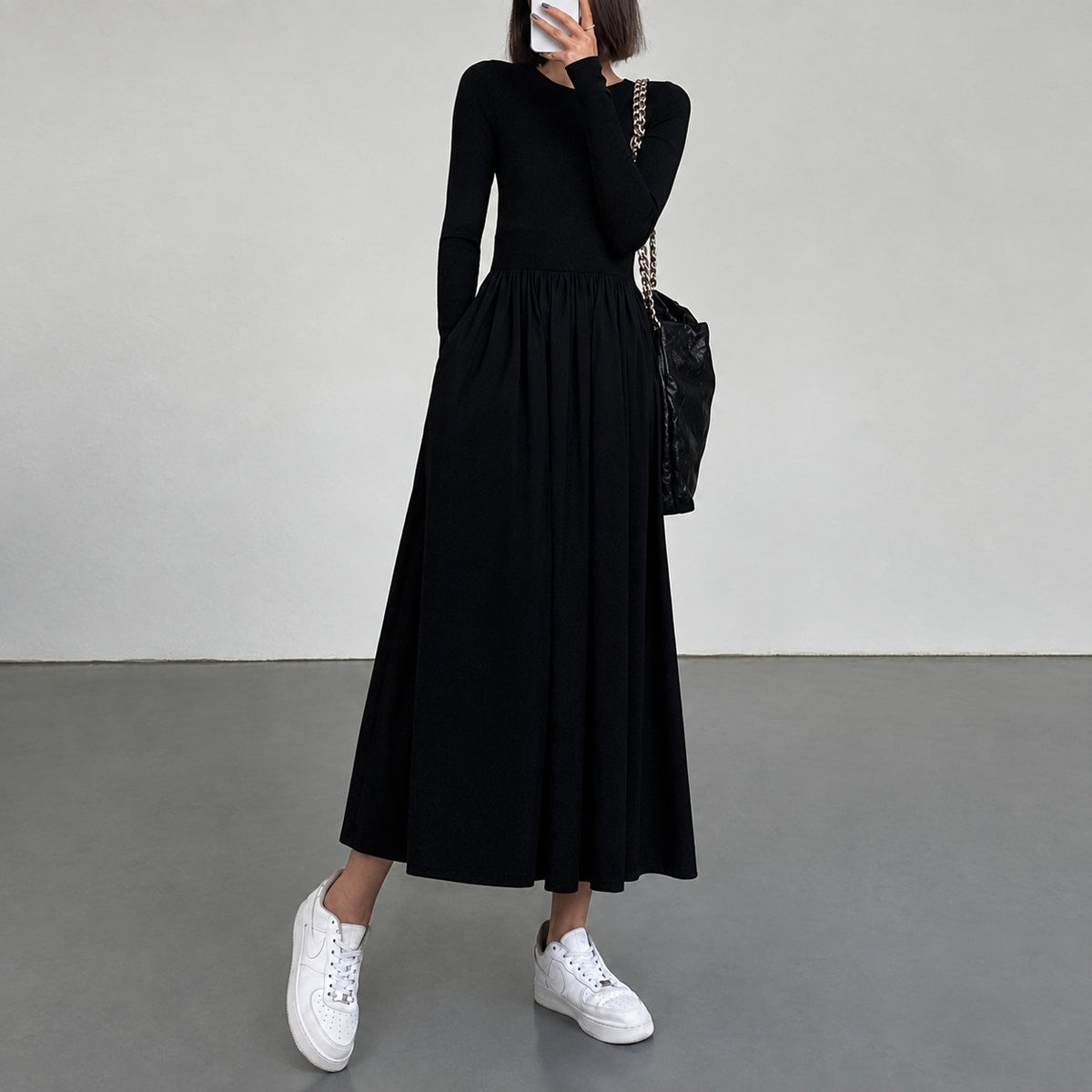 Maxi Dress Women Long Sleeve Crew Neck - Regular Fit with Pockets