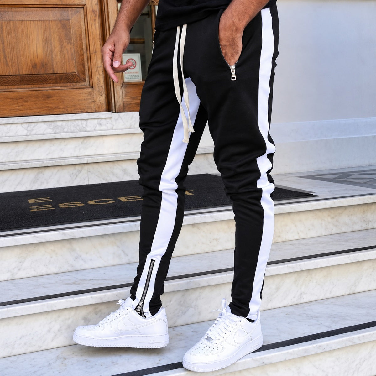 Men's Jogger Pants with Contrast Side Stripes and Zipper Pockets