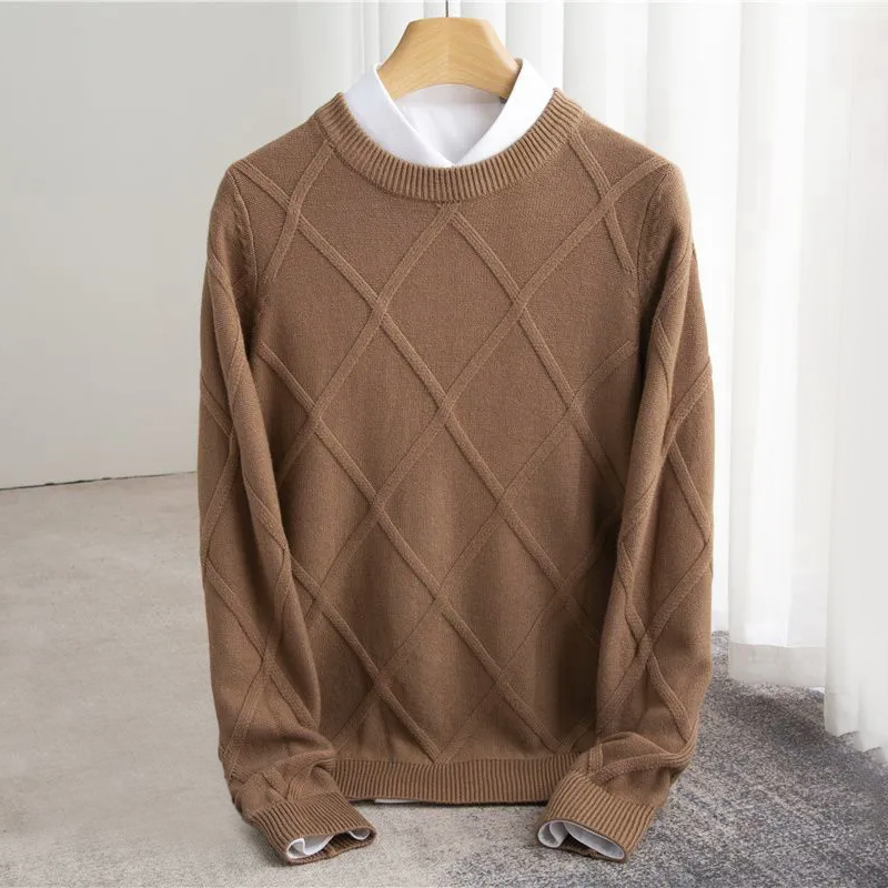 Men's O-Neck Sweater with Argyle Pattern and Ribbed Cuffs - Regular Fit