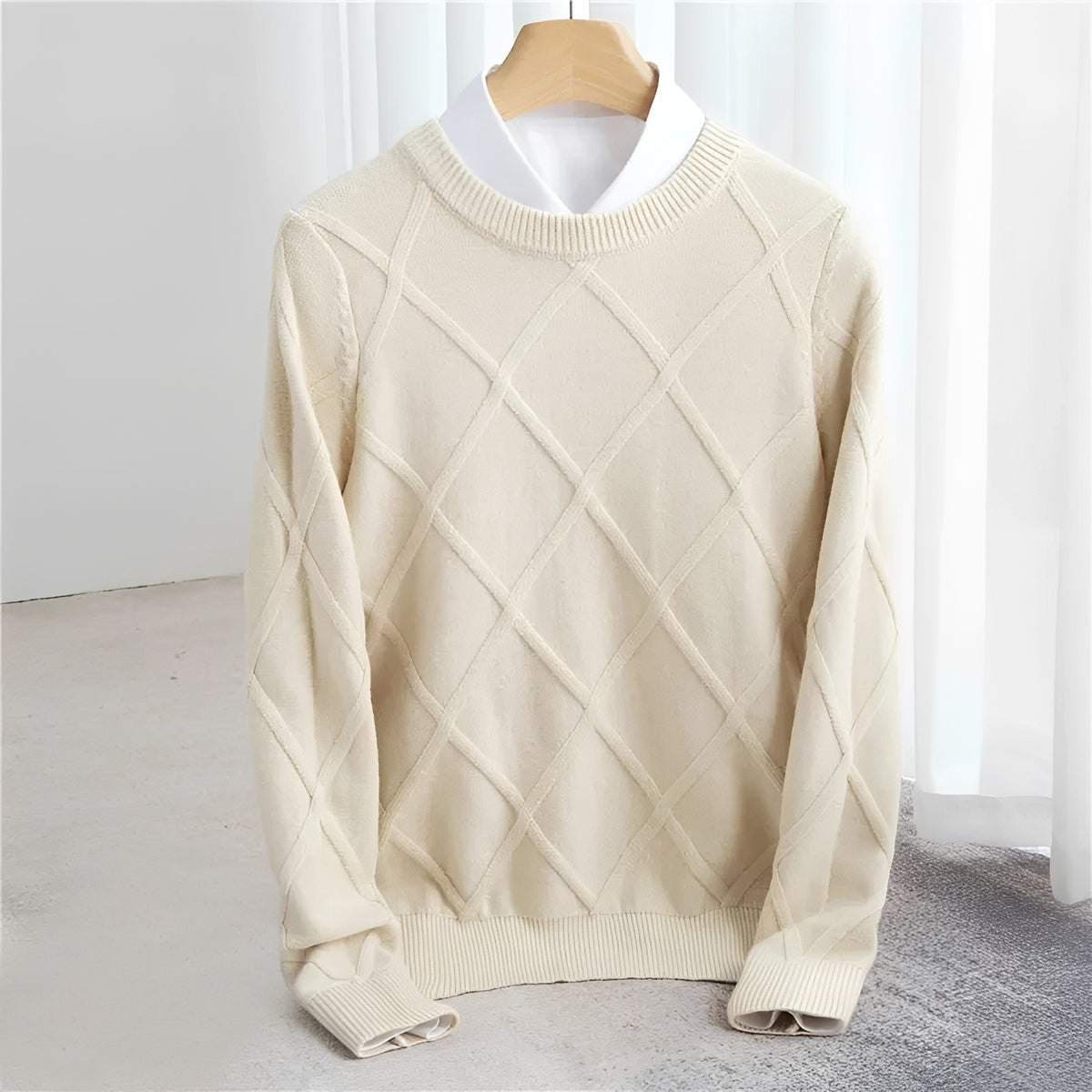 Men's Sweater - O-Neck, Argyle Pattern, Ribbed Cuffs, Regular Fit