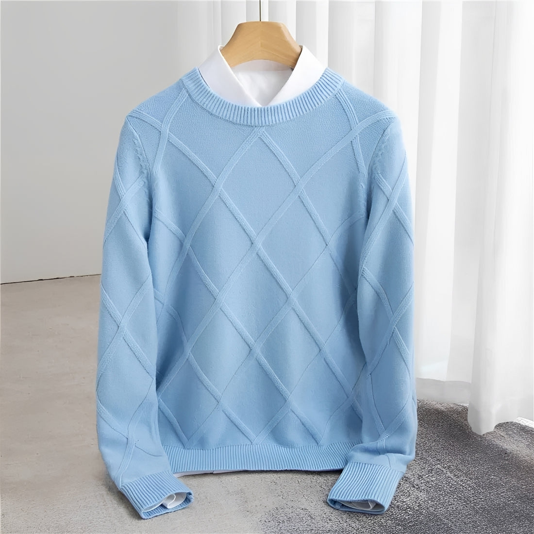 Men's Sweater - O-Neck, Argyle Pattern, Ribbed Cuffs, Regular Fit