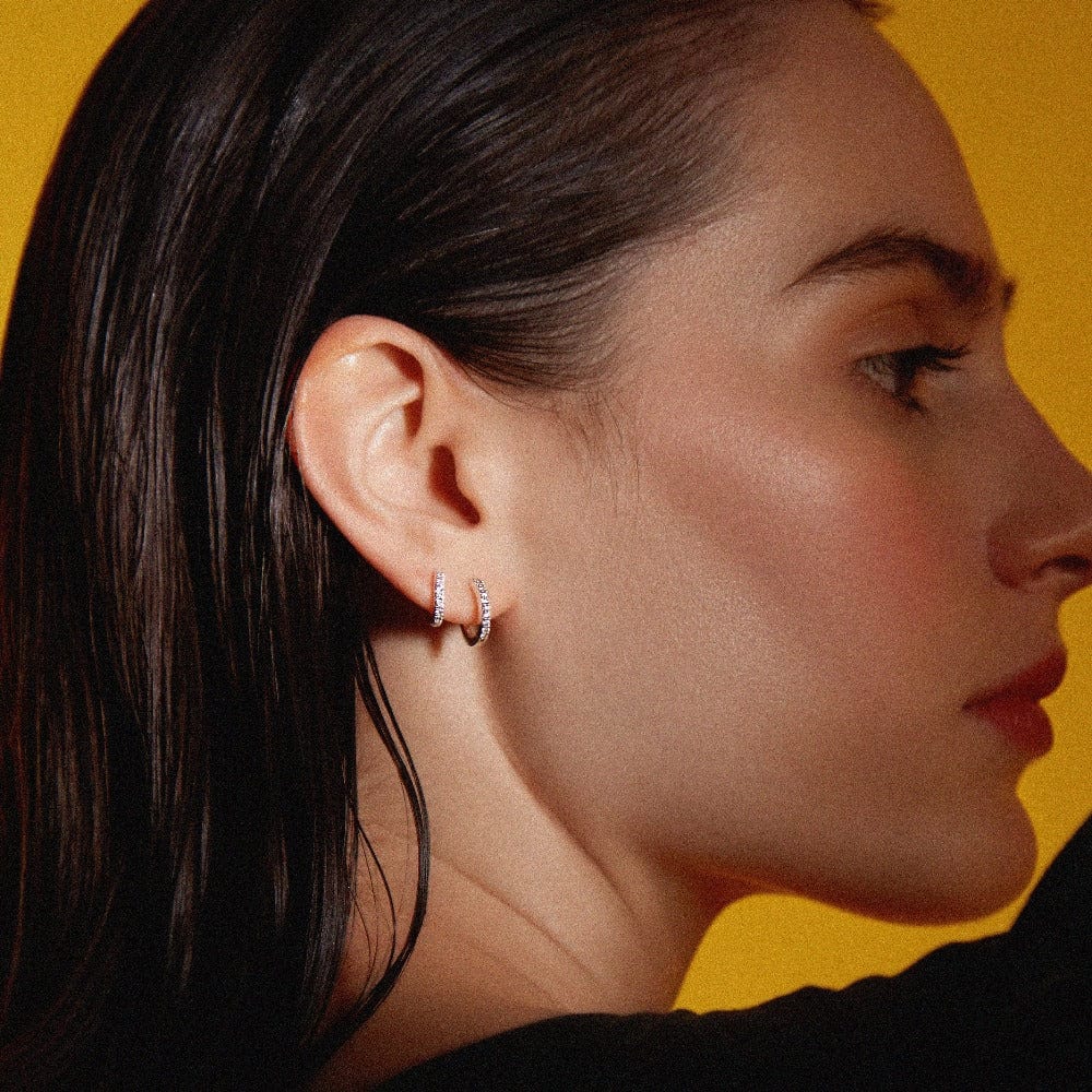Maila – Silver earrings with shine