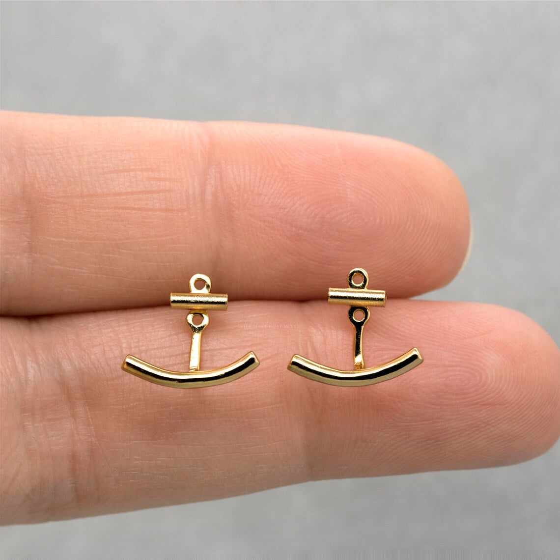 Hugger Bar Jacket Earring