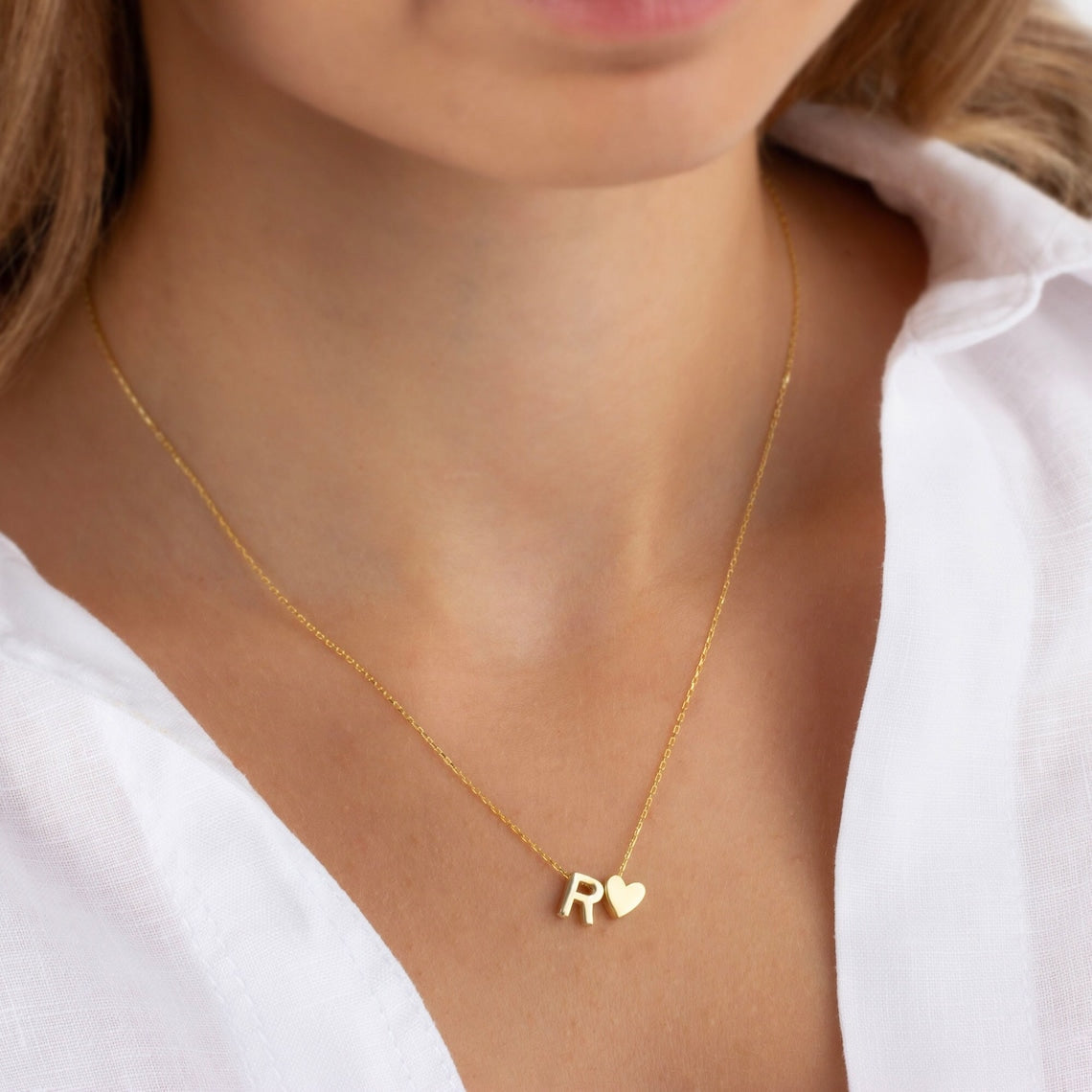 Necklace with initials in the shape of heart - Personalized letter heart