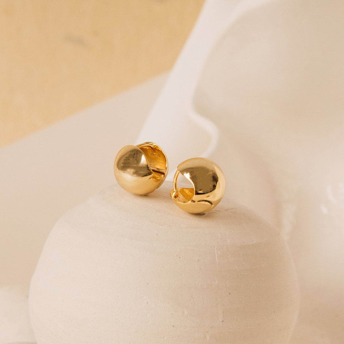 Moon – Thick Ball Hoops
