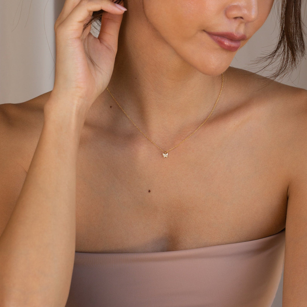 Mandy – Pavé Butterfly Necklace