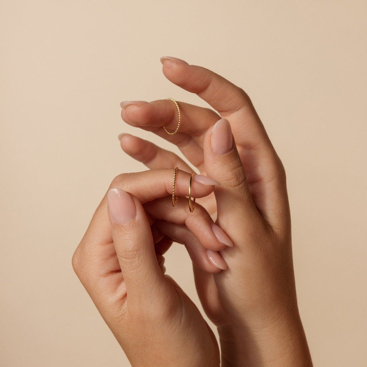 Set of thin rings - Stacked rings