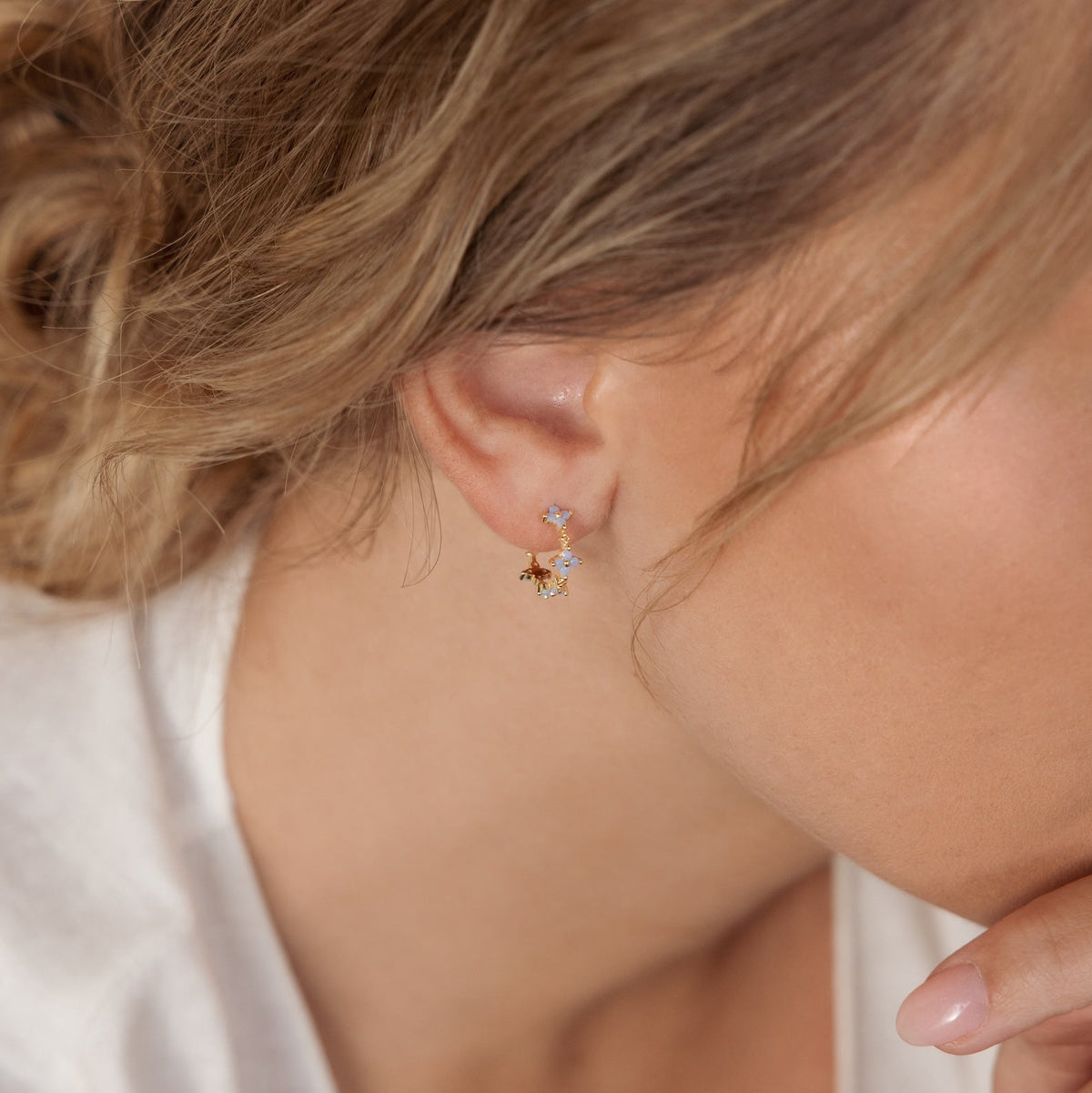 Earrings monuments - Hoops of ivy flowers