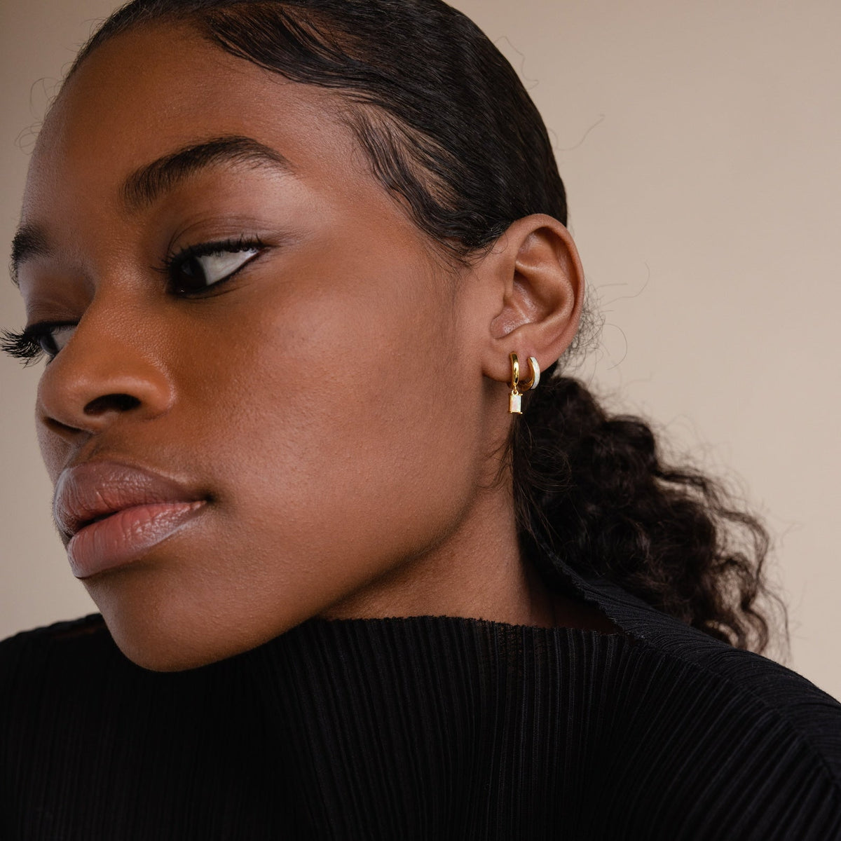 Custom Baguette Hoop Earrings - Elegant
