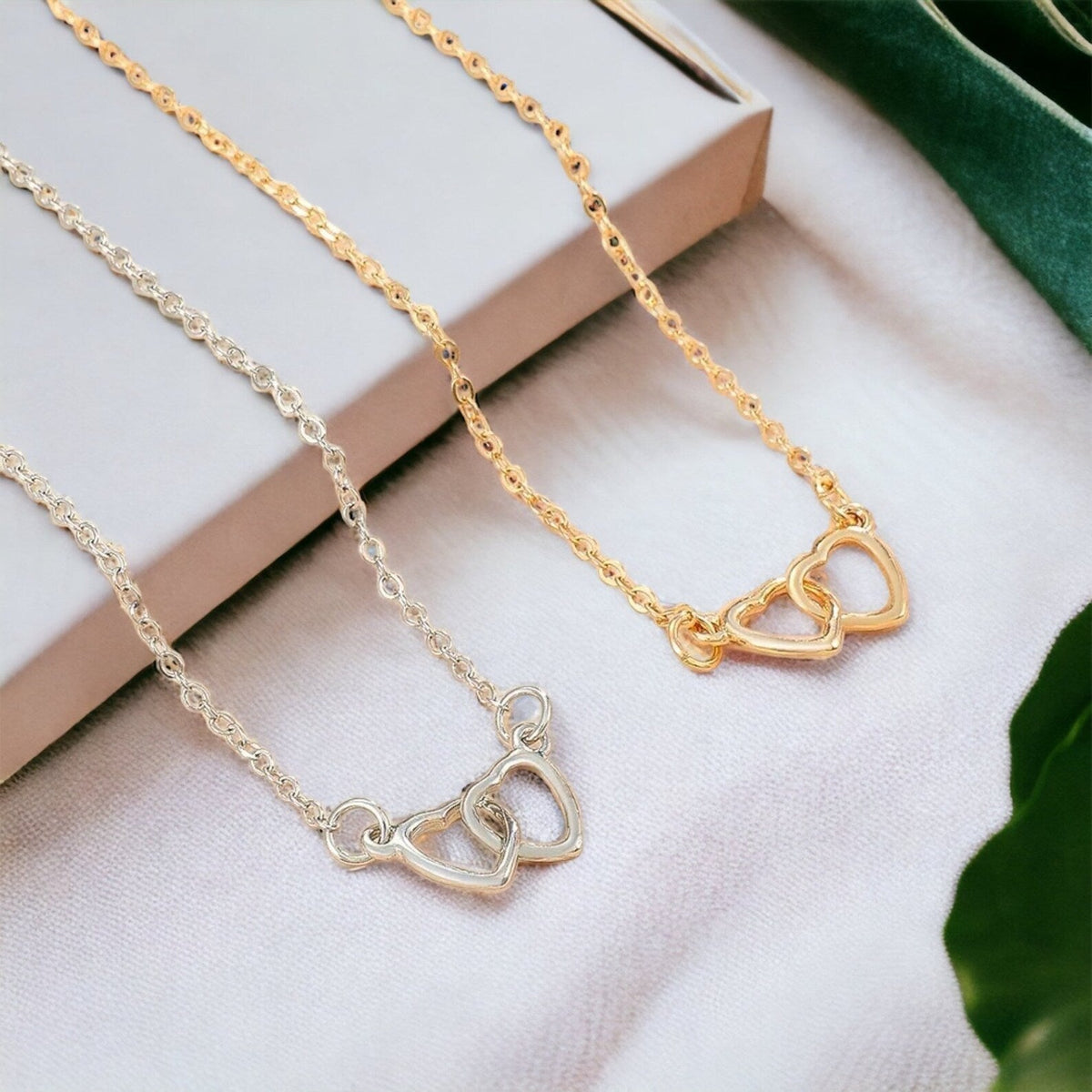 Minimalist Heart Anklet - Heart Shaped Link Anklet