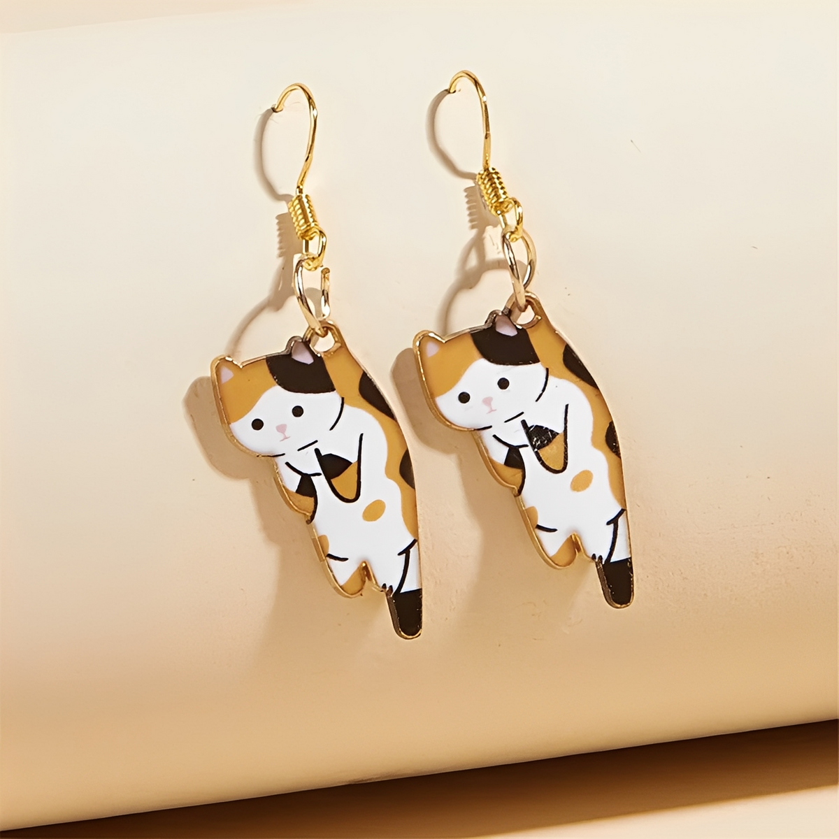 Kate – Cat Dangle Earrings