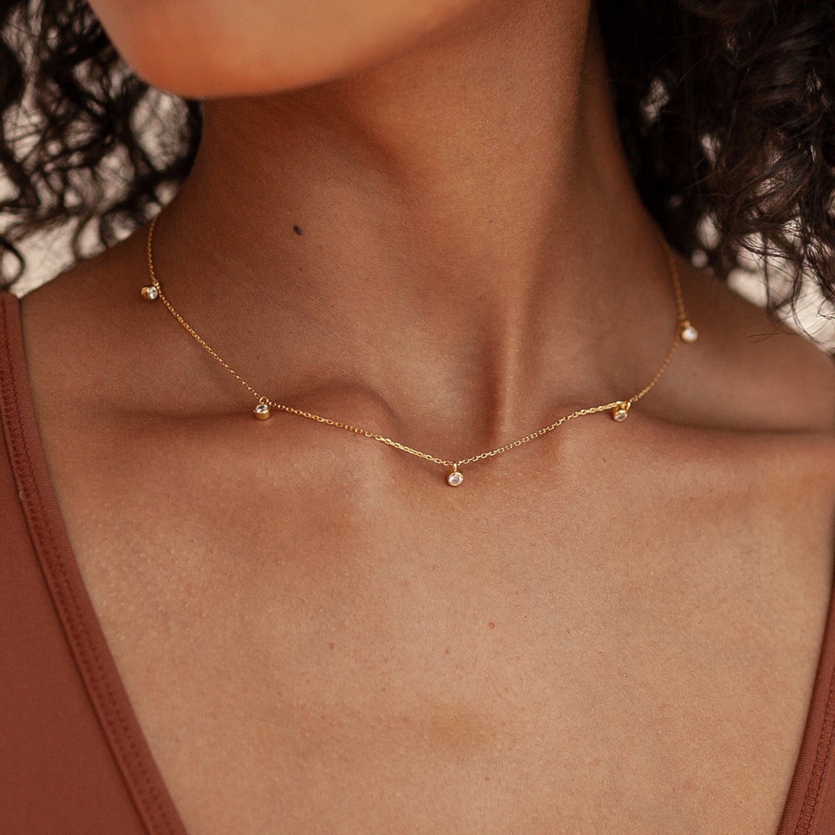Tilly – Collar with bright details