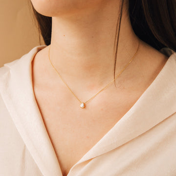 Brilliant Teardrop - Elegant Necklace in Teardrop Shape