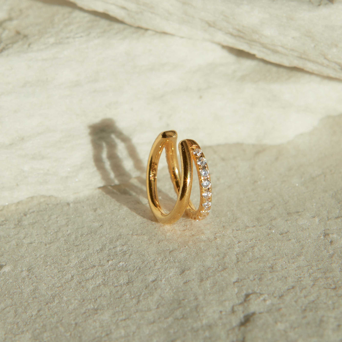 Kelly – Gold Ear Cuff