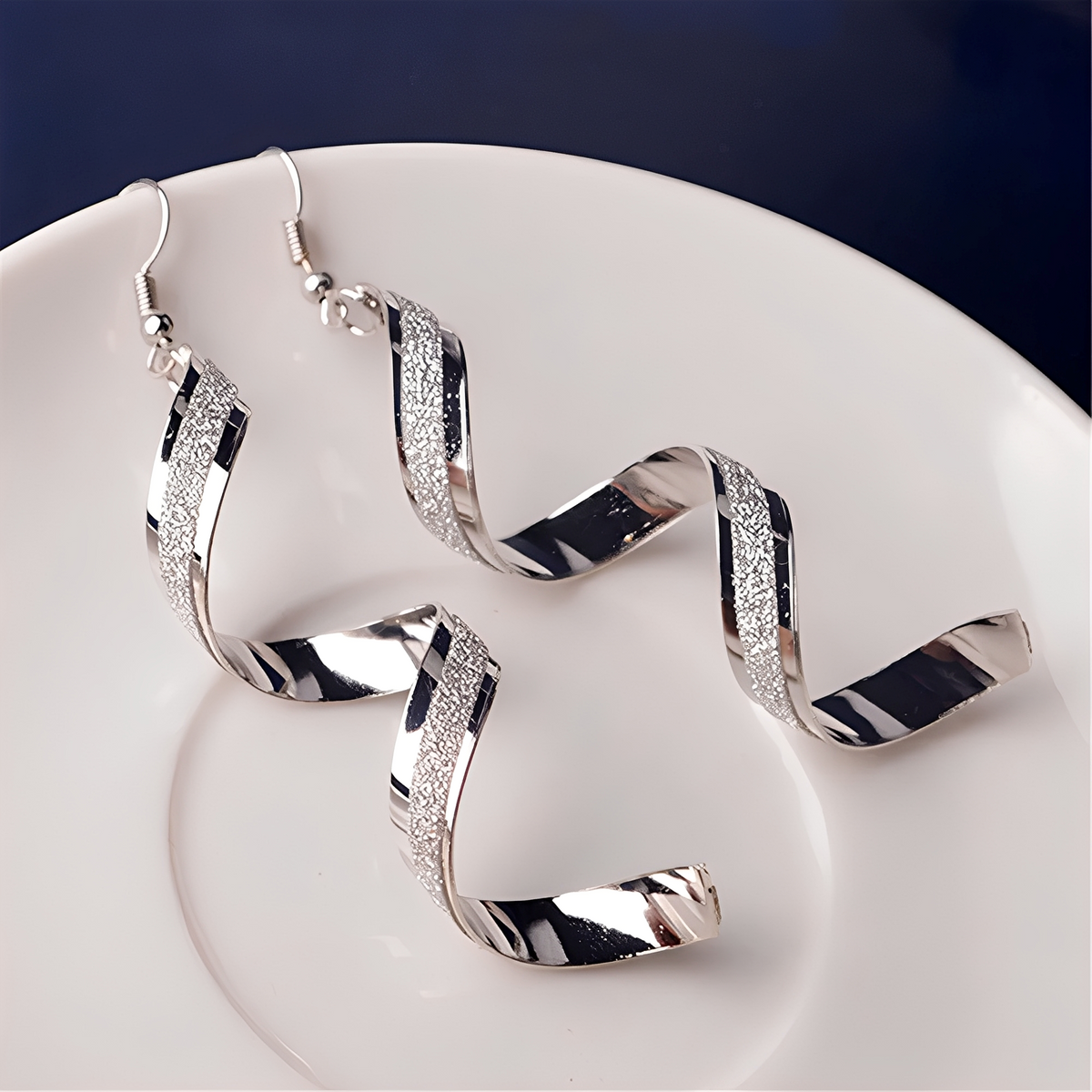 Jia – Bright Silver Spiral Earrings