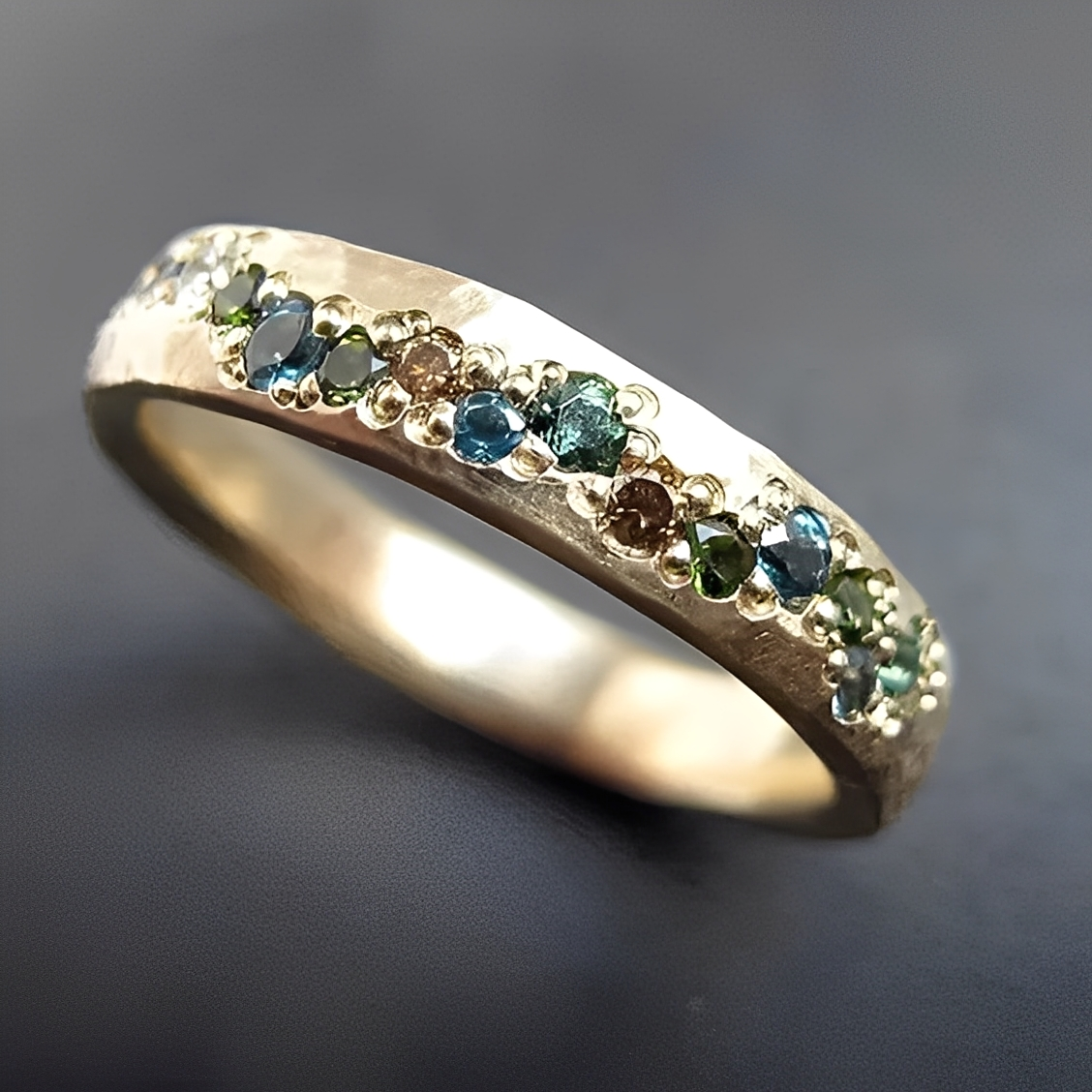 Clara - Classic Vintage Ring Gold