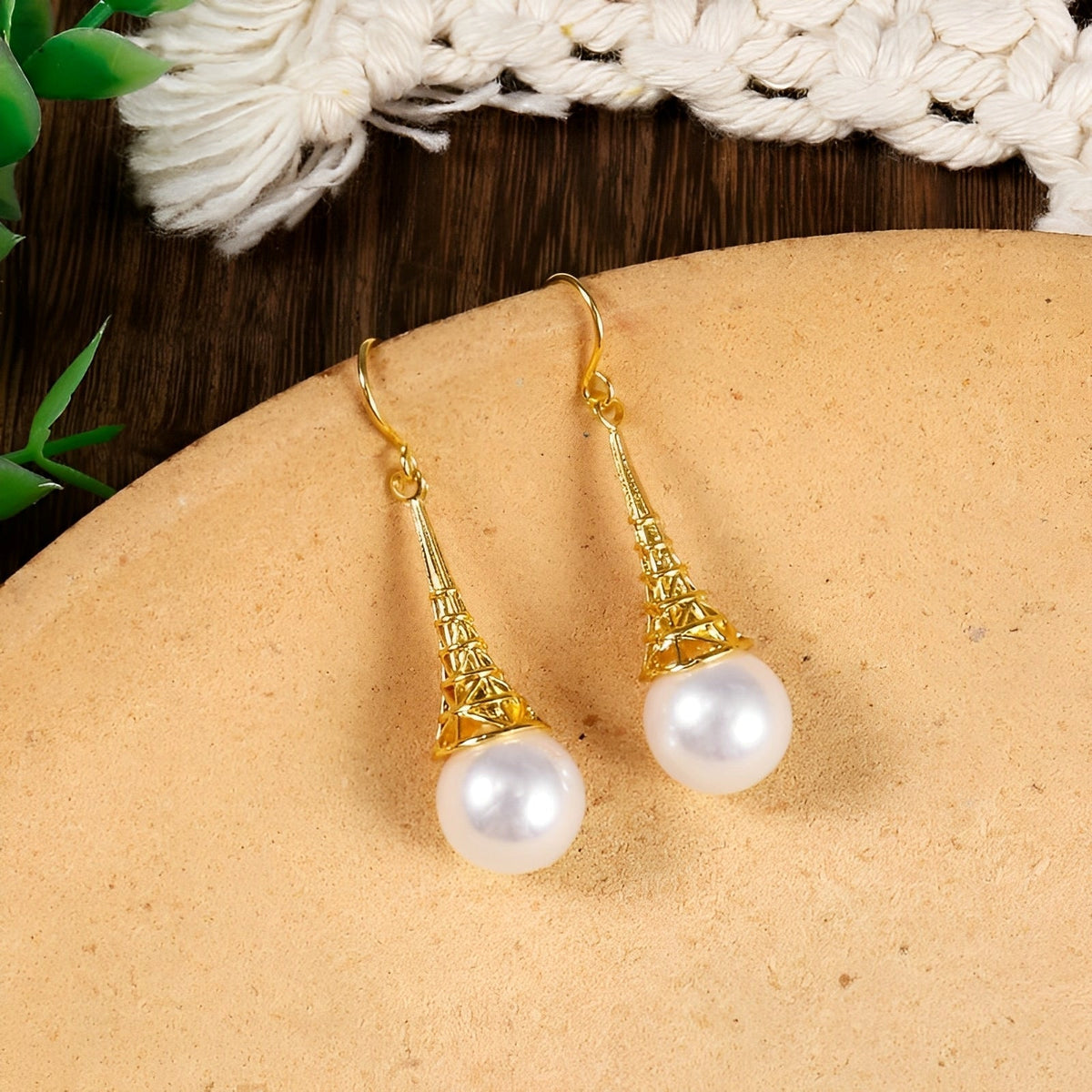 Feliza – Vintage earrings with hanging details