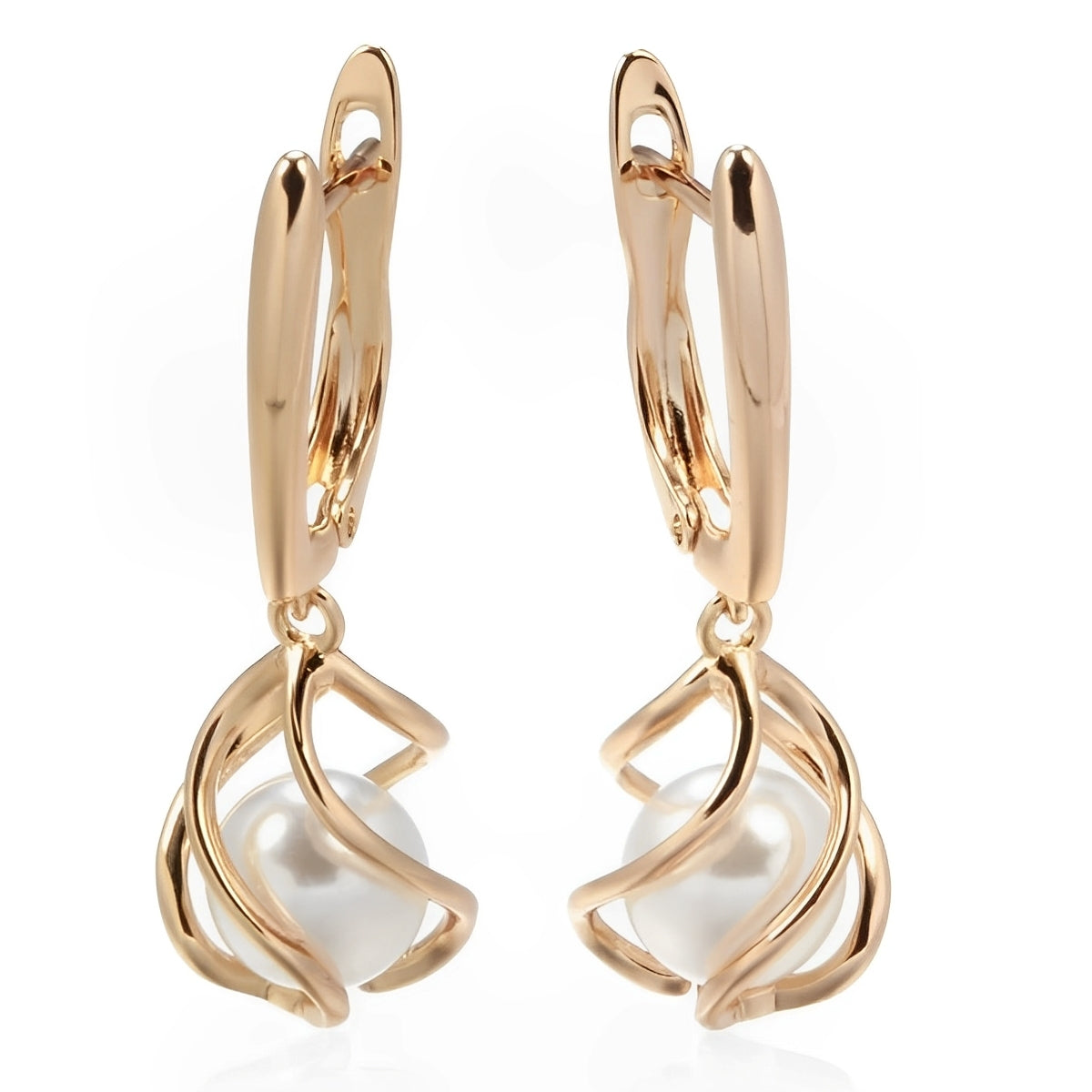 Elena – Elegant pearl earrings in gold