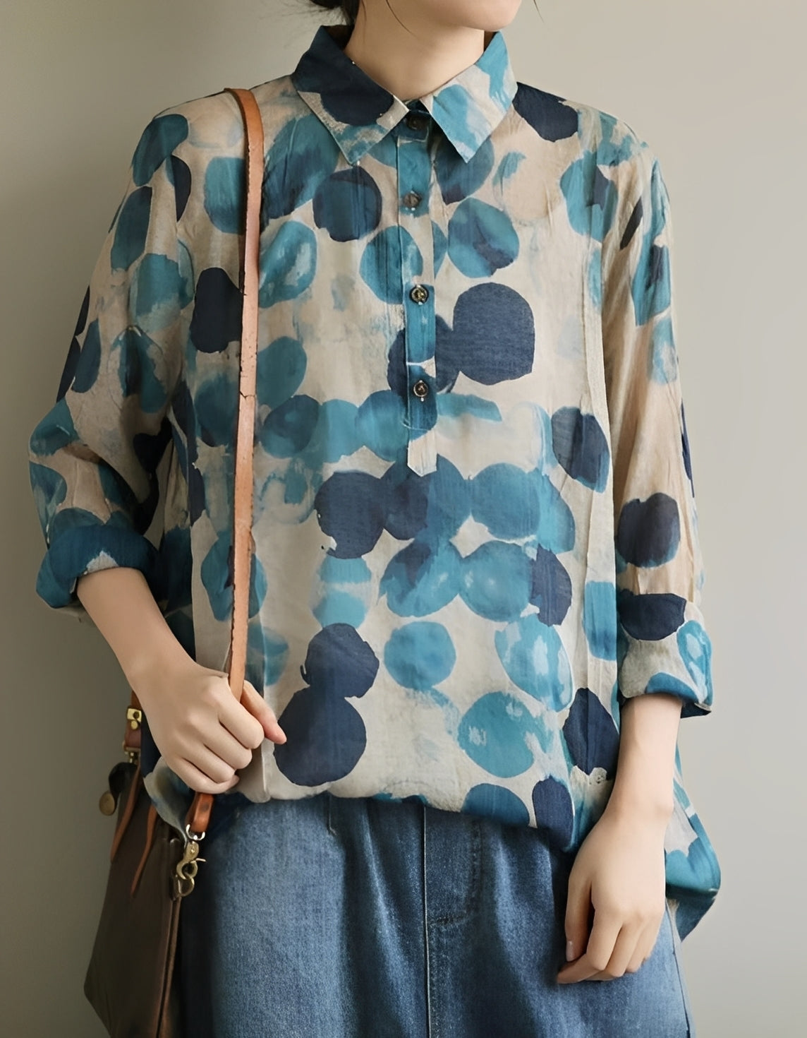 Jodie - Women's trendy blouses with polka dot collars