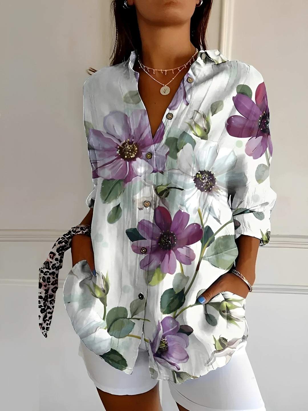 Chantelle - Trendy button-up blouse for women