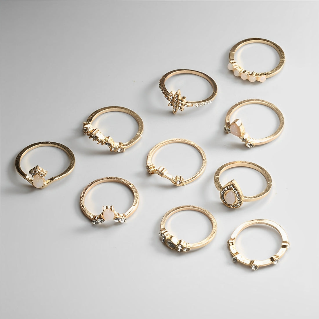 Moon – Premium package of 8 to 12 unique rings