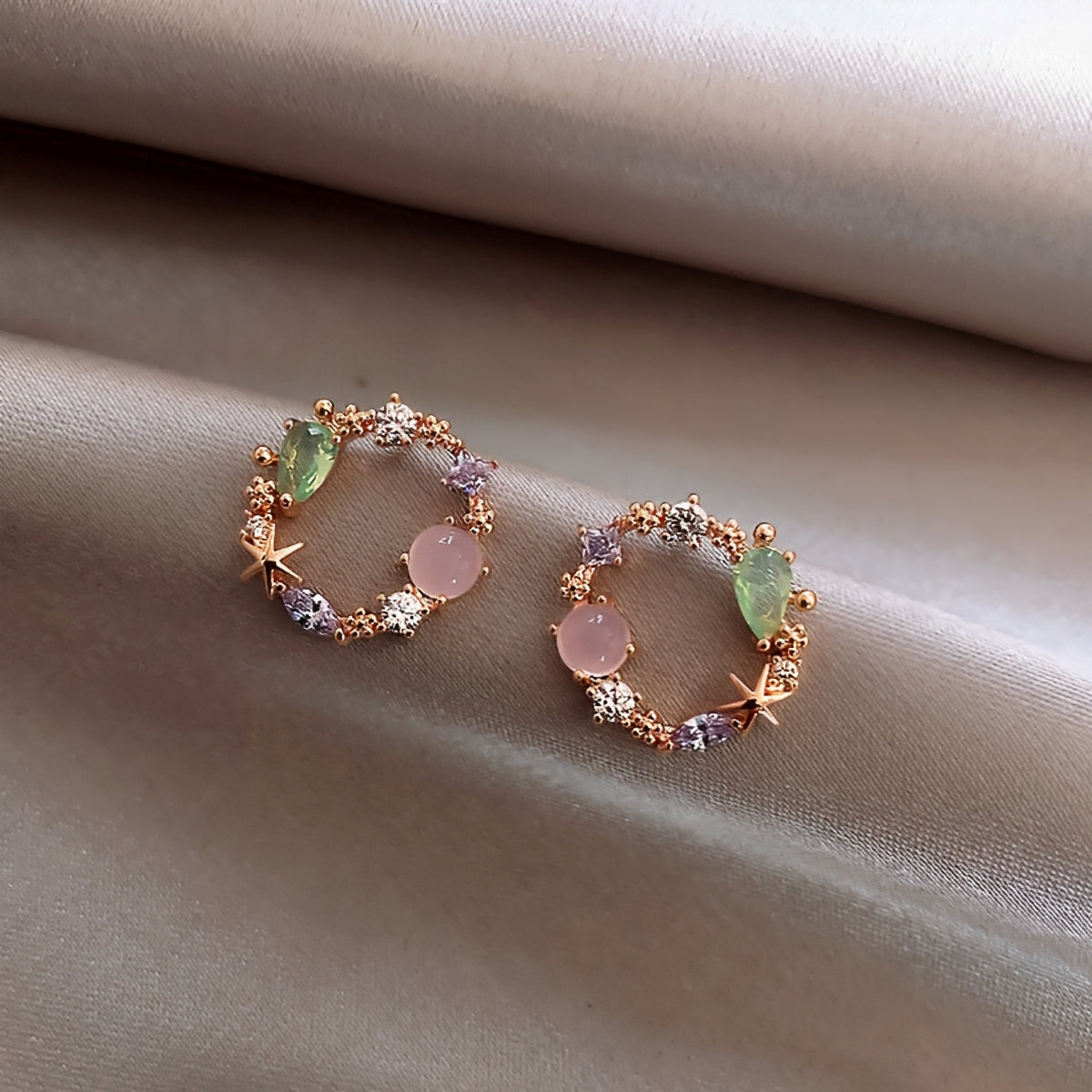 Florina – Crystal Flower and Rose Gold Earrings