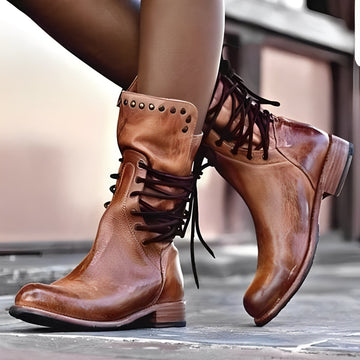 Lenora - Women's Shoes in Retro Style with Low Heel