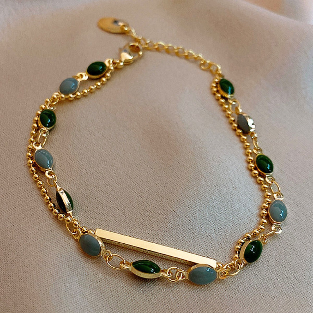 Manon – Green Stone Bracelet in Gold