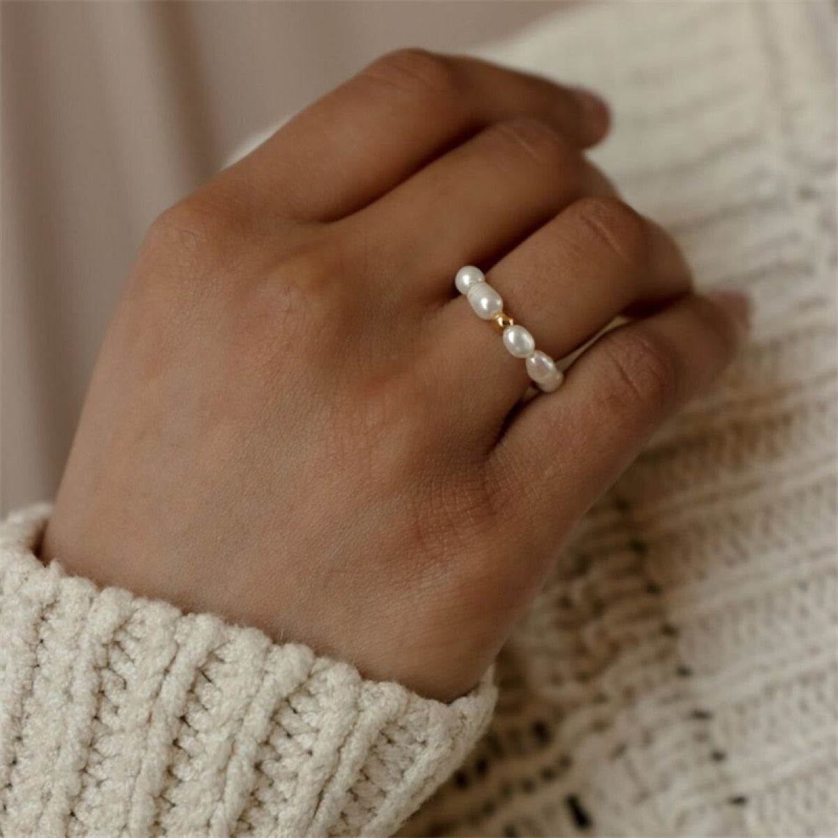 Fenna – Anti-stress ring with pearl
