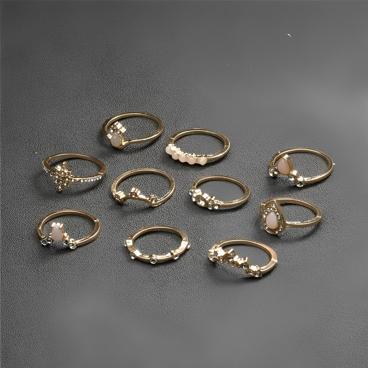 Moon – Premium package of 8 to 12 unique rings