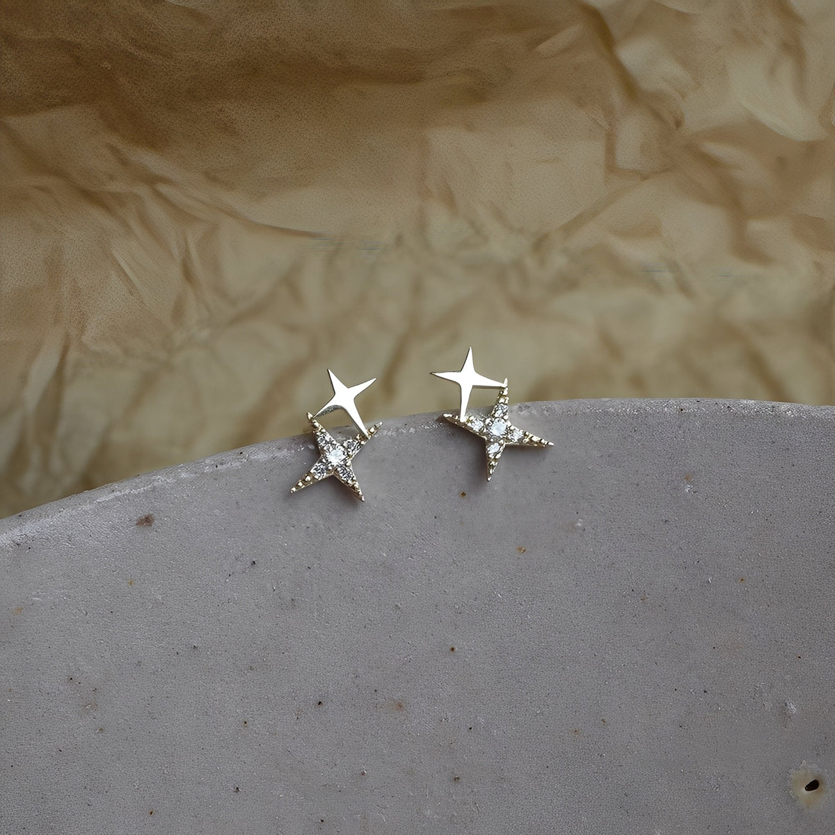 Astrid – Bright Star Earrings