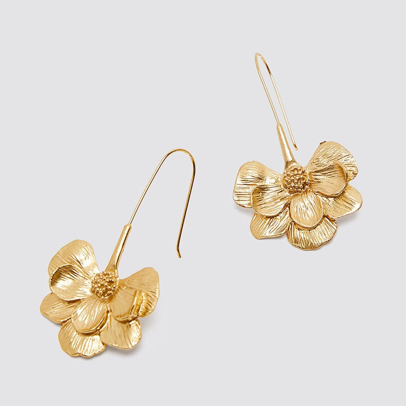 Mariz – Earrings from flower to flower