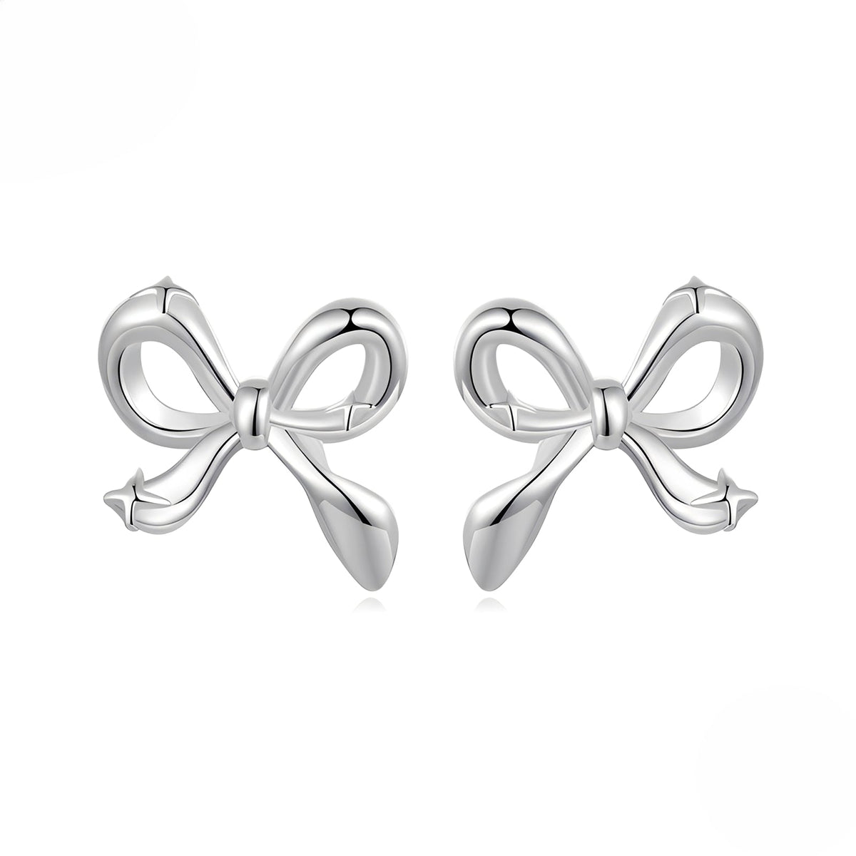 Lunea – Mini Nut Star Knot Earrings