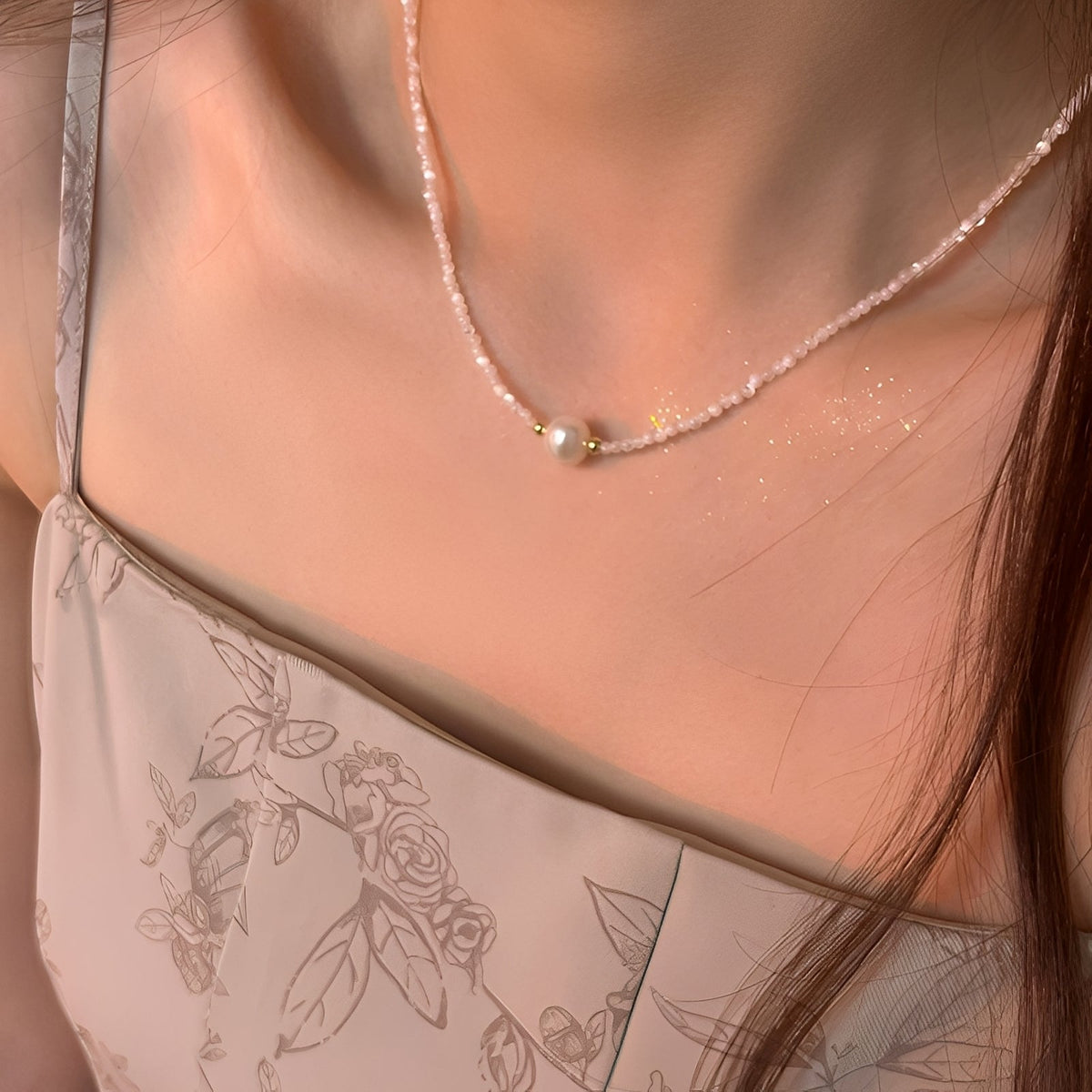 Claire – Elegant pearl necklace