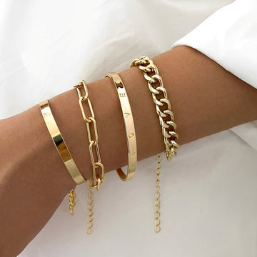 Elari – Set of 4 Elegant Bracelets for Wrist