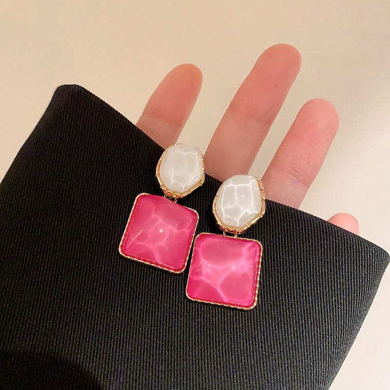 Lianne – Enamel geometric earrings