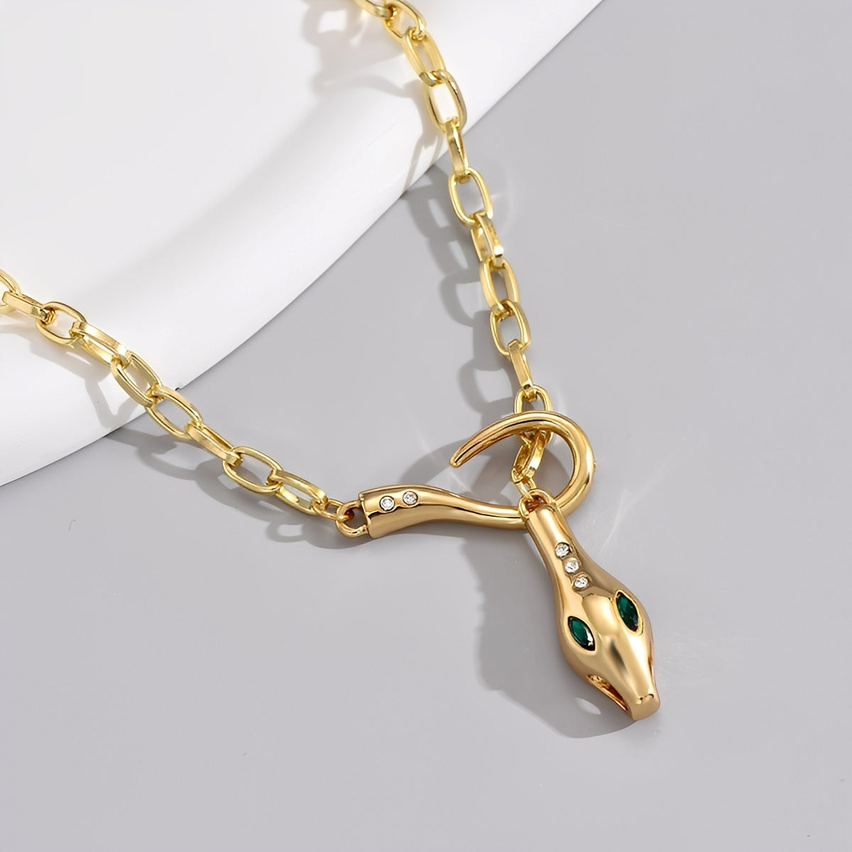 Celia – Snake chain necklace with strass
