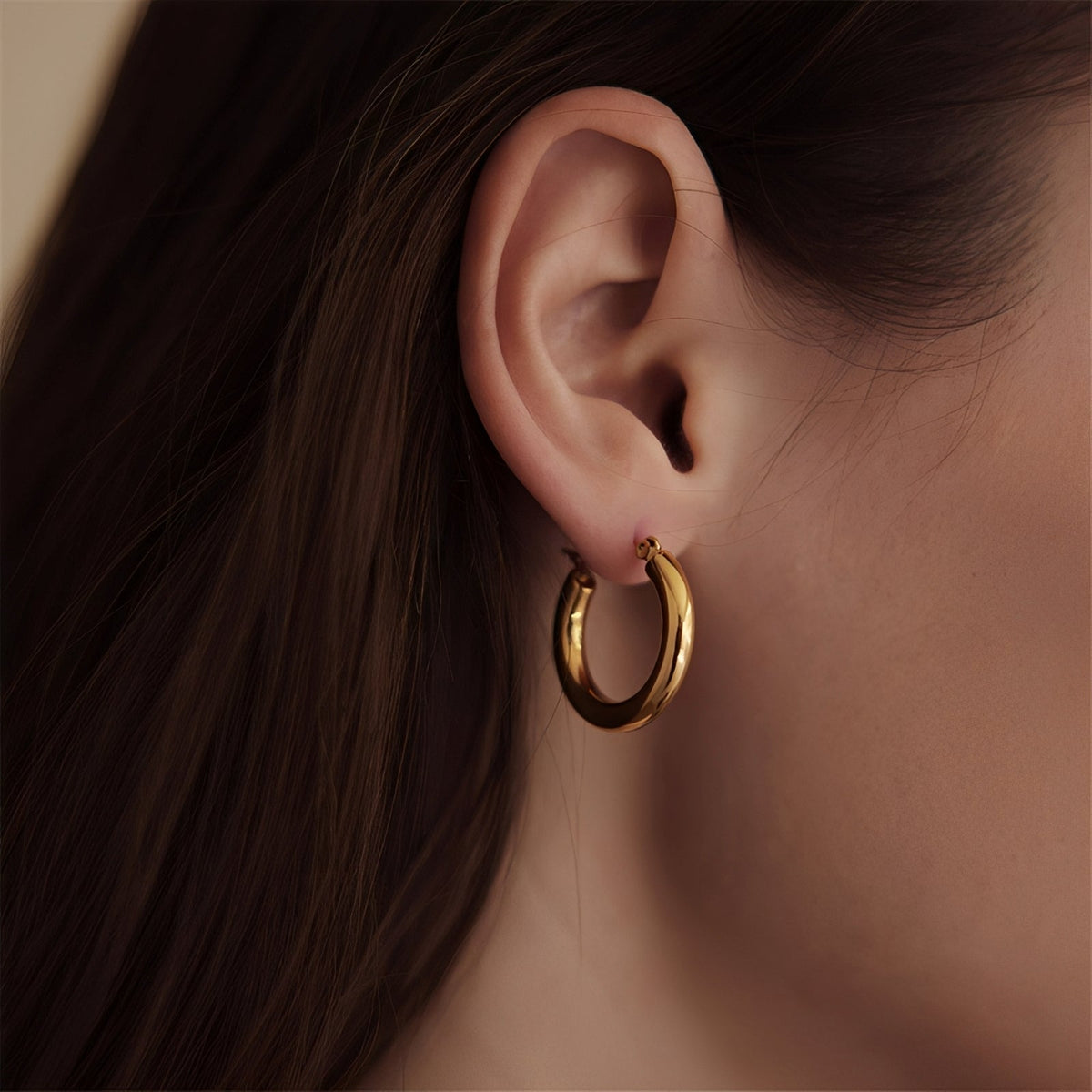 Island – Wide Round Hoops