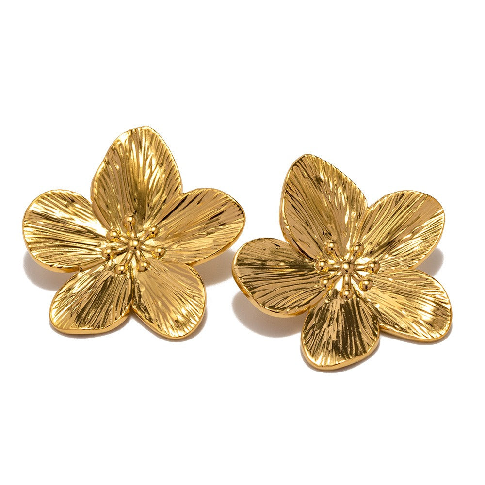 Rianne – Flower Earrings in Gold