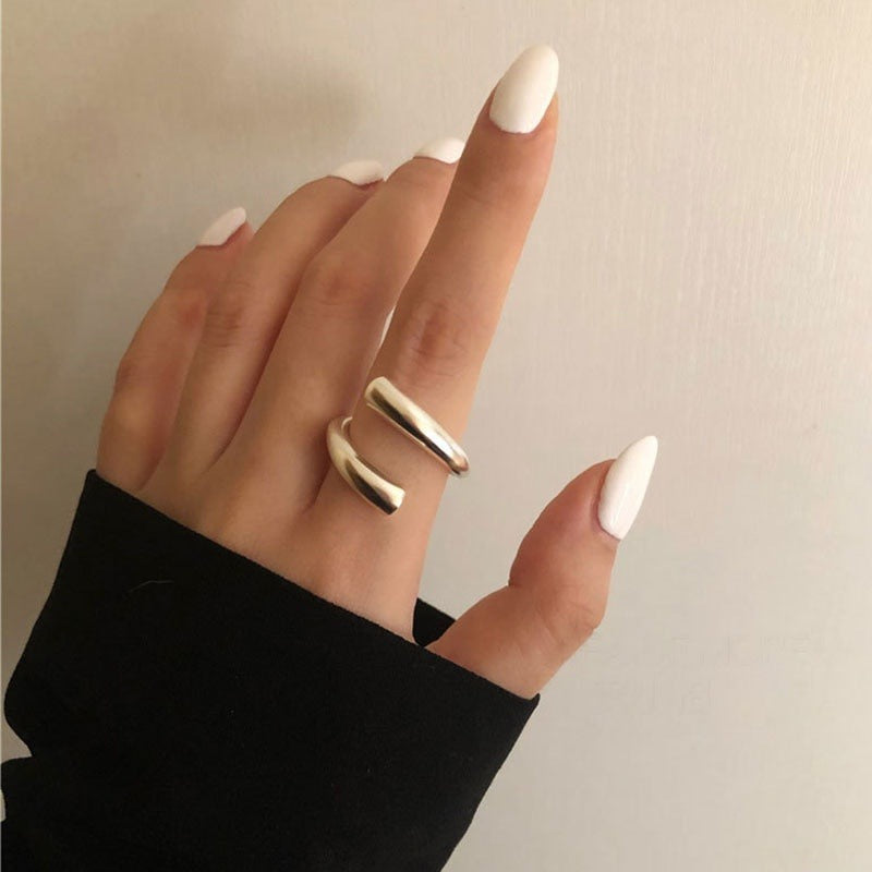 Mina – Elegant Ring