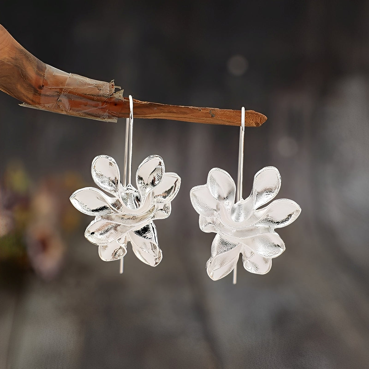Chary – Vintage silver flower earrings